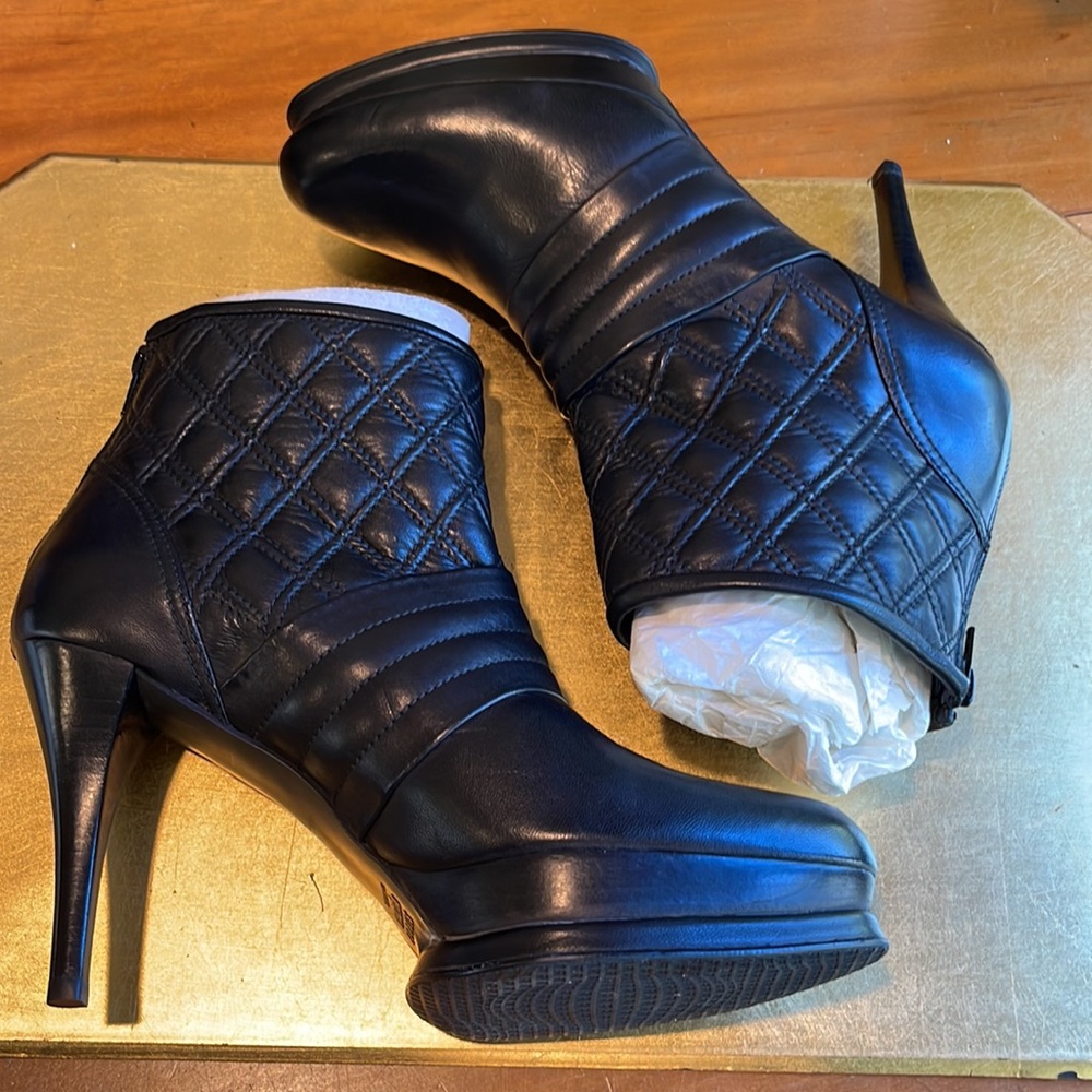 Nwt! Stuart Weitzman Platform Booties / Never Wor… - image 6